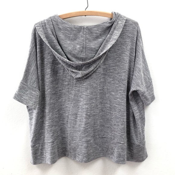 Lou & grey gray boxy short sleeve with hoodie XS - Picture 2 of 5